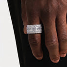 Bague éternité baguettes glacée, finition argent