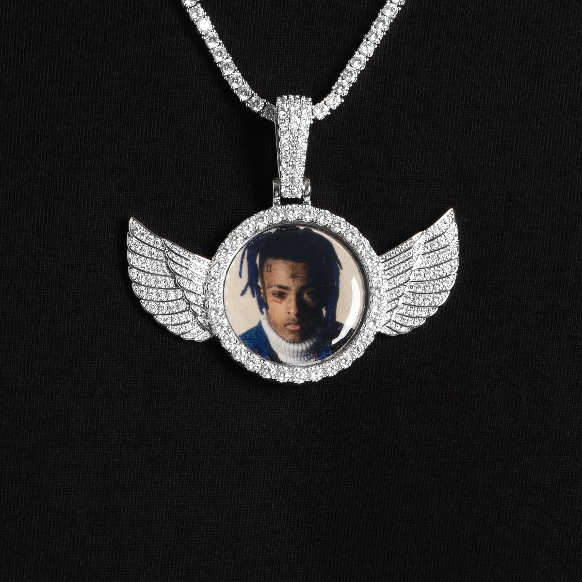 Pendentif photo ailes d'ange glacé, finition argent