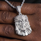 Pendentif tête de Christ couronne d'épines, finition argent, vue 3