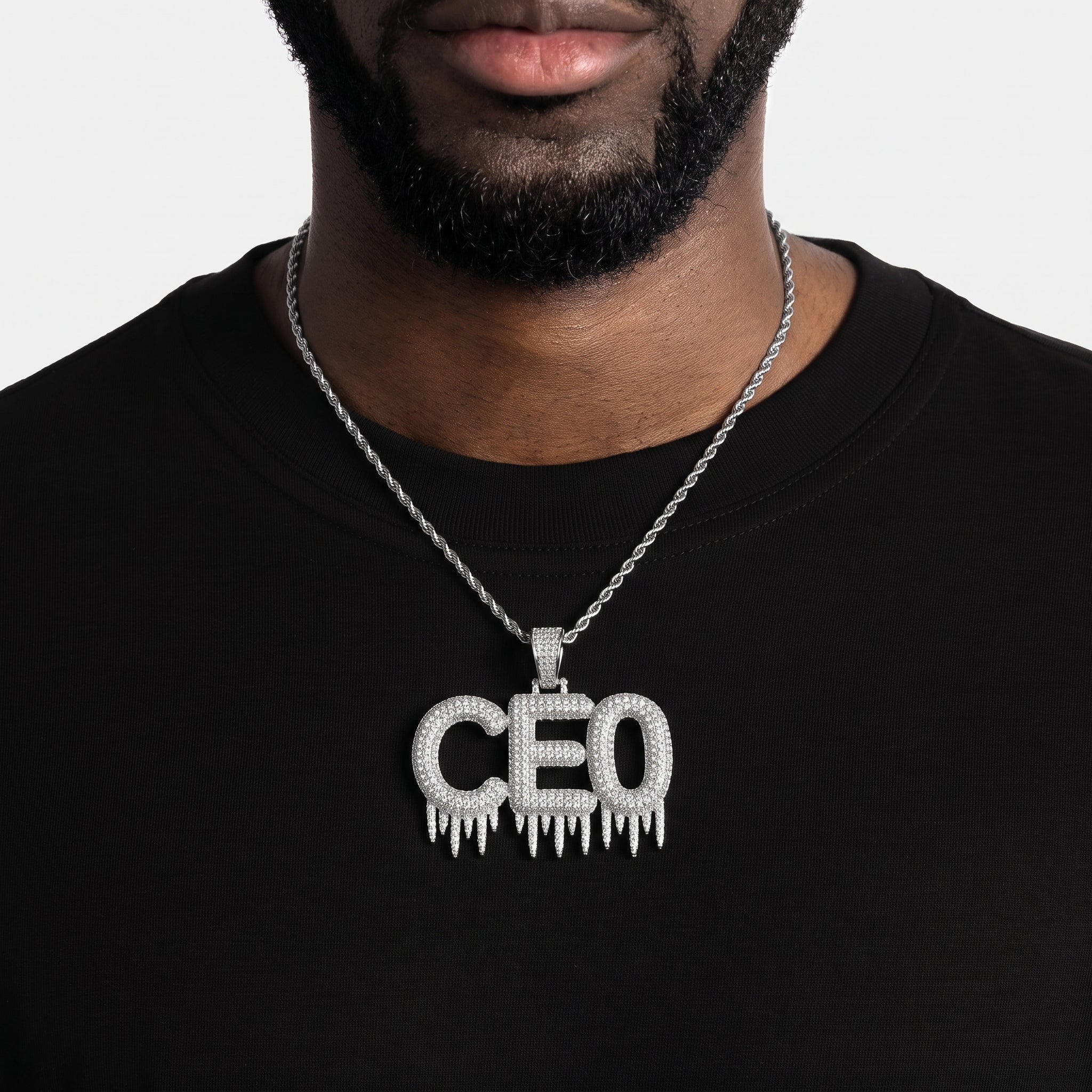 Pendentif lettres glacées drip, finition argent