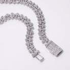 Chaîne glacée motif croix 8,5 mm, finition argent, vue 5